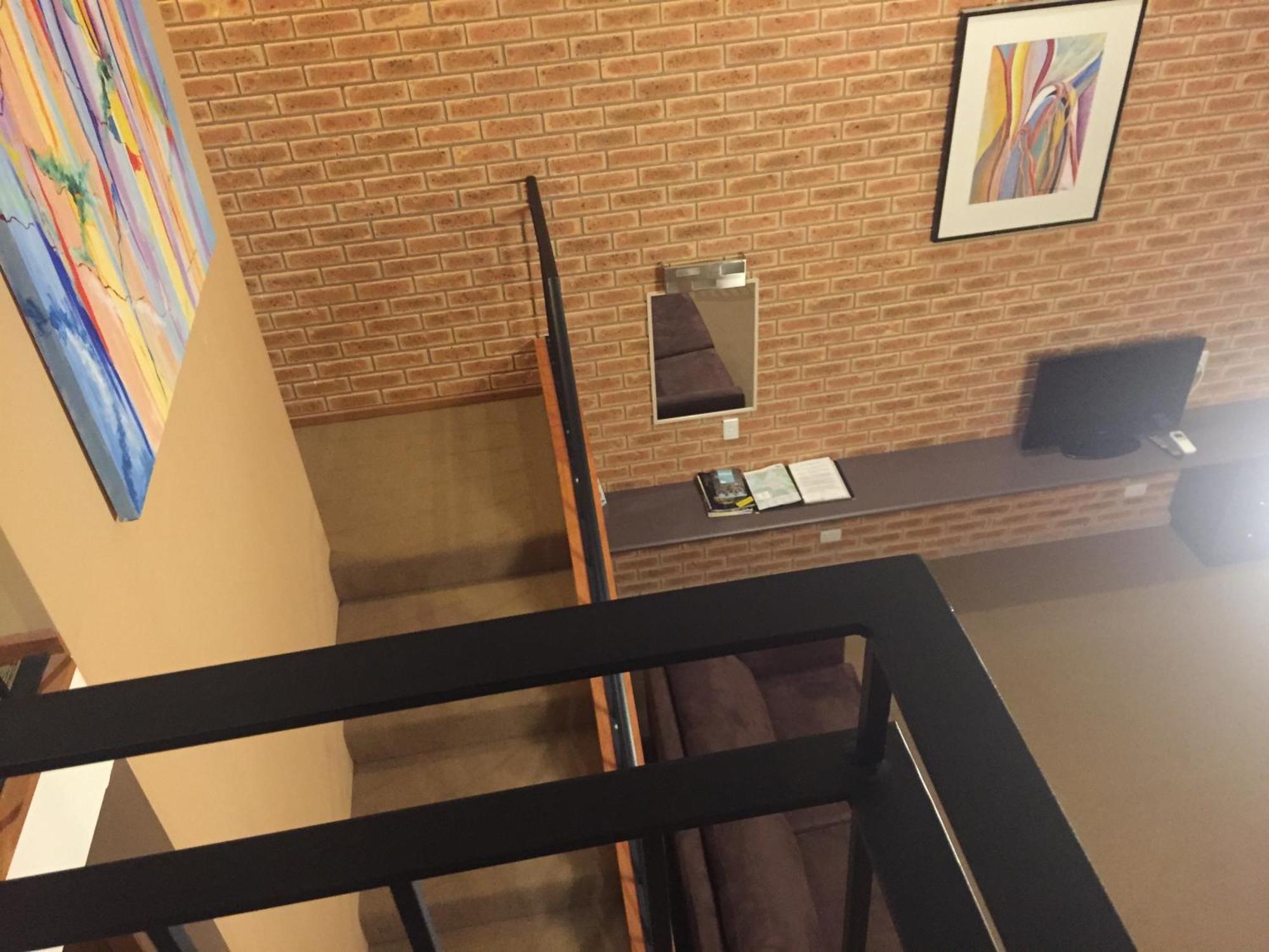 Bright On Track Motel Room photo